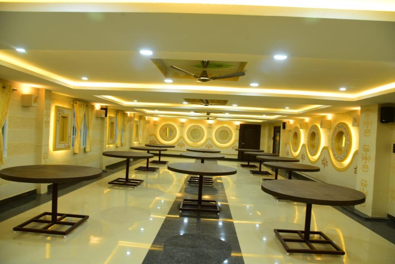 Hotel Vaishnavi Residency Tiptur Tarikere Esterno foto